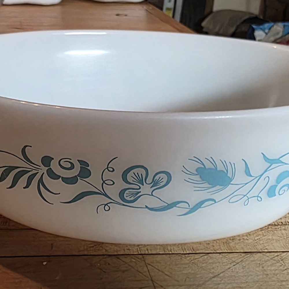 Pyrex White and Blue Floral Bowl